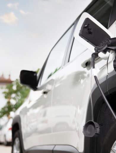 Installer une borne de recharge pour voiture électrique à domicile
